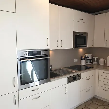 Apartment Christine Okroy 3 *